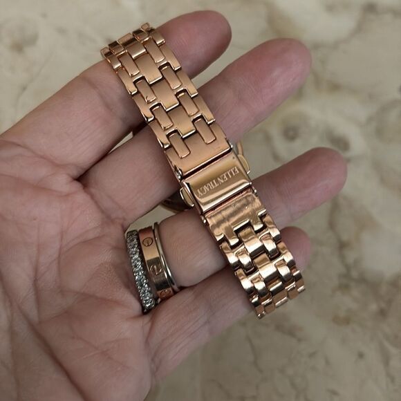 Ellen Tracy Rose Gold Tone Crystal Accent Link Bracelet Band Watch 7.5” - Picture 5 of 11
